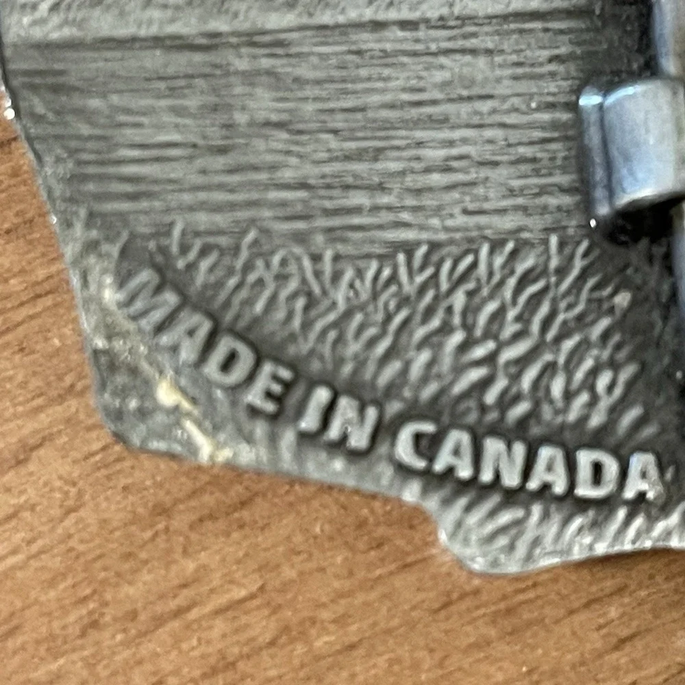 VTG Century  Wolf‎ Scenery Belt Buckle Yucon Canada Stephen Duchene Quote